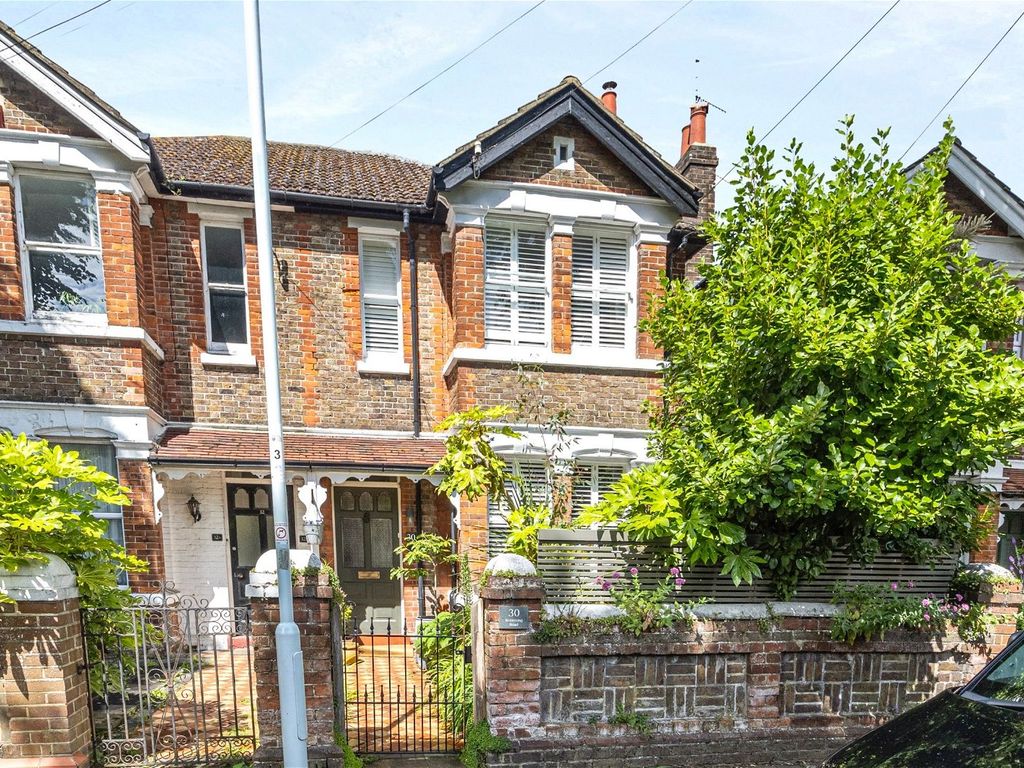 3 bed semidetached house for sale in Browning Road, Worthing BN11, £