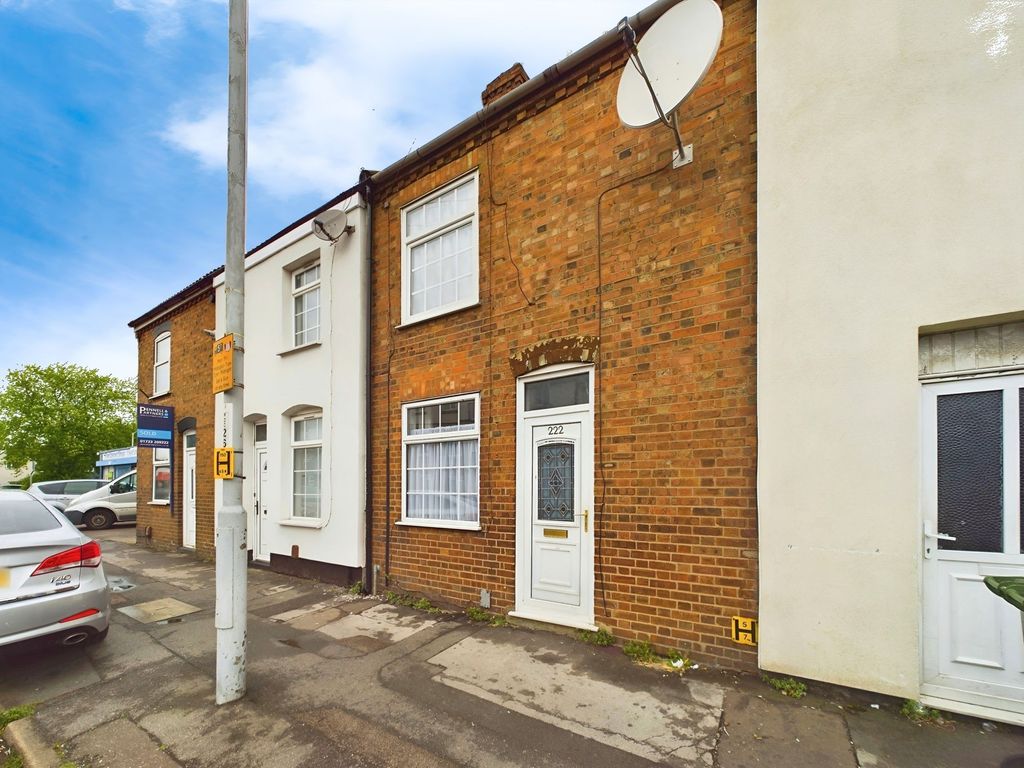 3 bed terraced house for sale in St. Pauls Road, Peterborough PE1, £