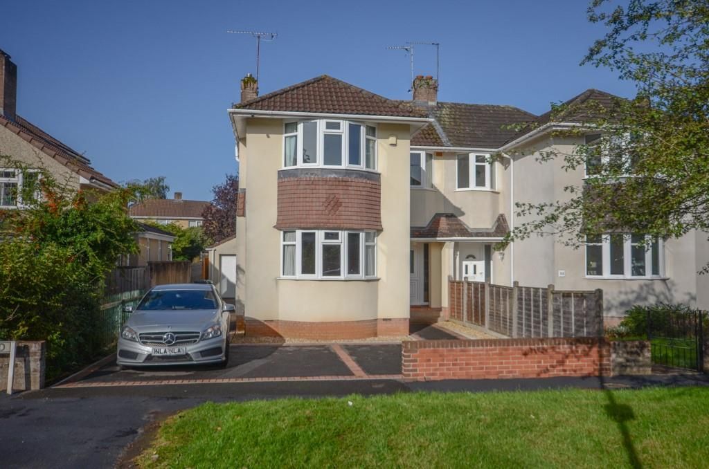 4 bed semidetached house for sale in Heath Road, Downend, Bristol BS16