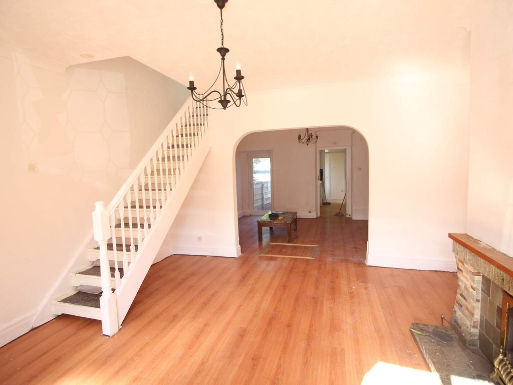 2 bed terraced house to rent in Shawclough Road, Shawclough, Rochdale