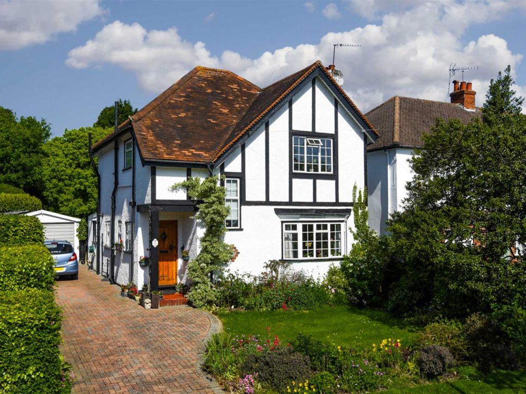 3 bed detached house for sale in Lower Hill Road, Epsom KT19 Zoopla