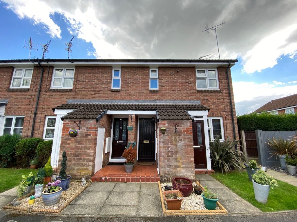 1 bed flat for sale in Brent Moor Road, Bramhall, Stockport, Greater