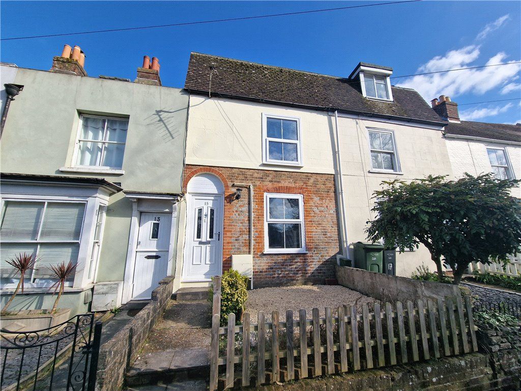 2 bed terraced house for sale in Castle Road, Newport, Isle Of Wight