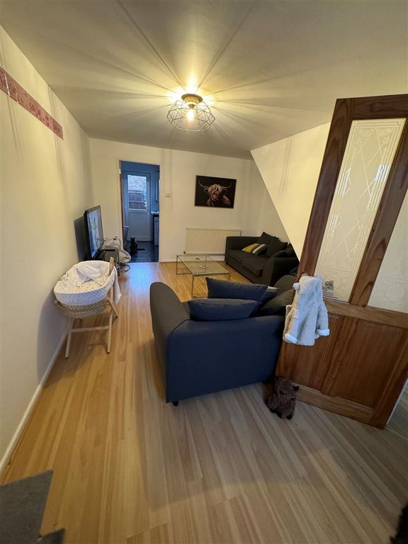 2 bed terraced house to rent in Ffordd Beck, Gowerton, Swansea SA4, £