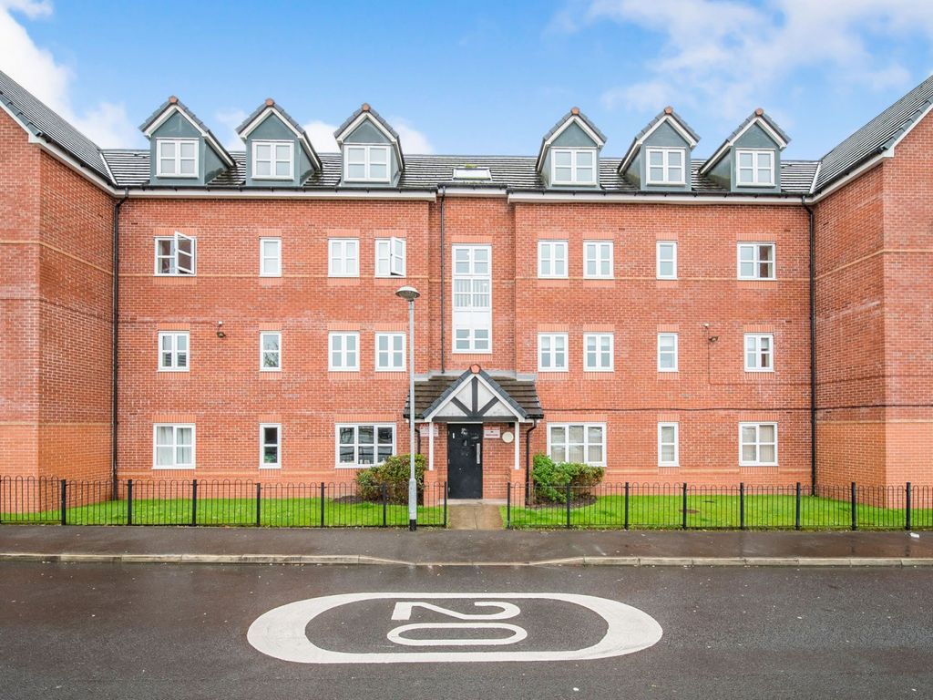 2 bed flat to rent in Gas Street, Wigan, Lancs WN2, £550 pcm Zoopla