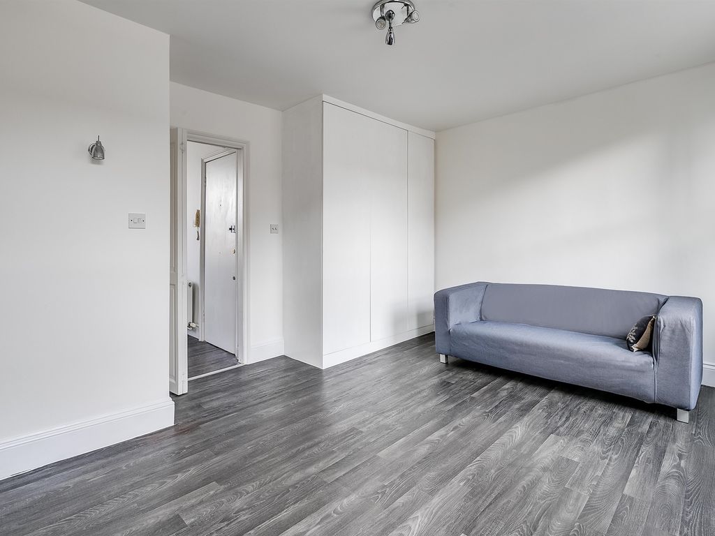 Studio for sale in Seagrave Road, London SW6 Zoopla