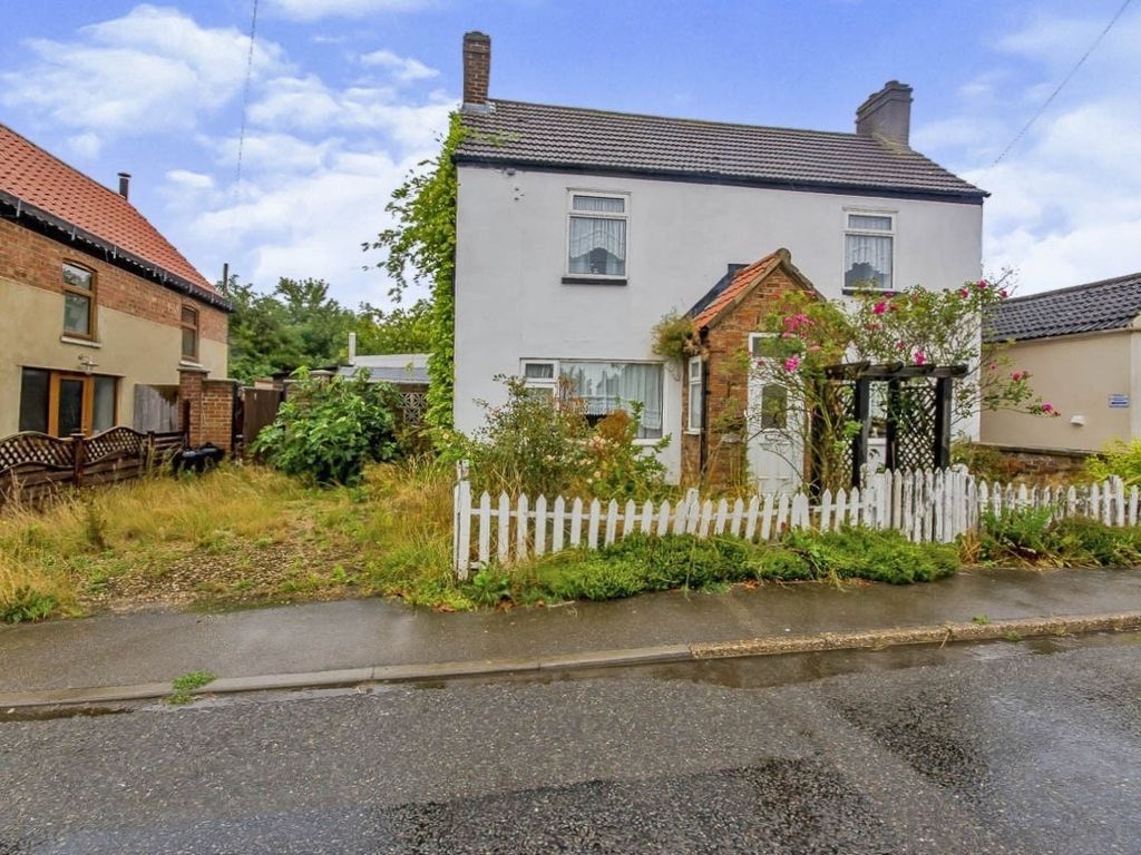 2 bed detached house for sale in Marsh Road, Gedney Drove End, Spalding