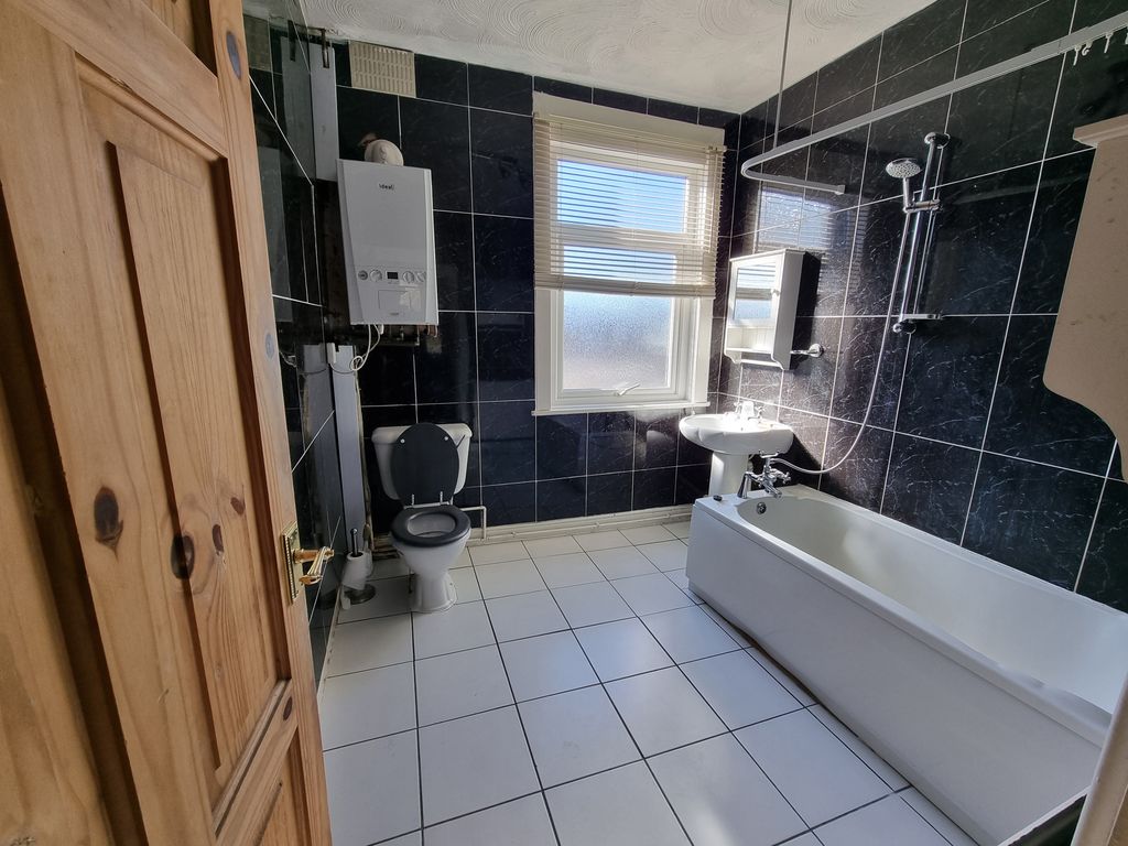 3 bed terraced house to rent in St. Marys Road, Manchester M40 Zoopla