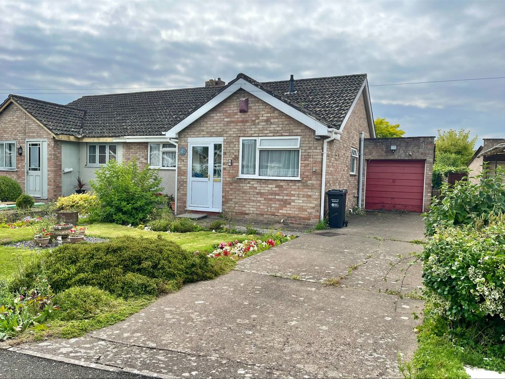 2 bed bungalow for sale in Merryfields, Mark TA9, £329,950 Zoopla