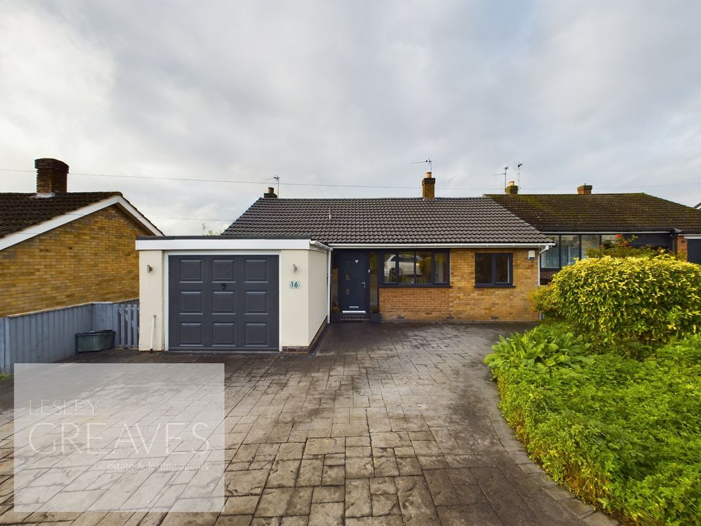 4 bed detached house for sale in Maple Drive, Gedling, Nottingham NG4, £350,000 Zoopla