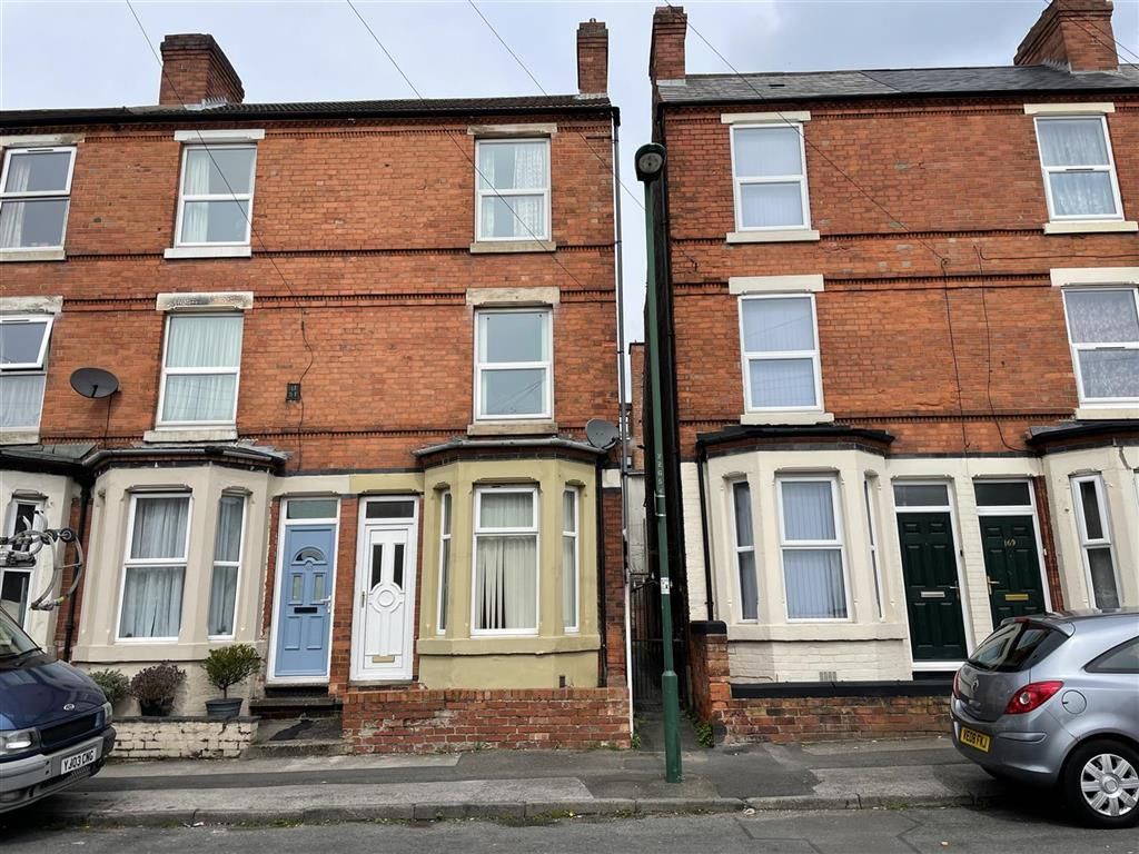 3 bed end terrace house for sale in Gladstone Street, Nottingham NG7