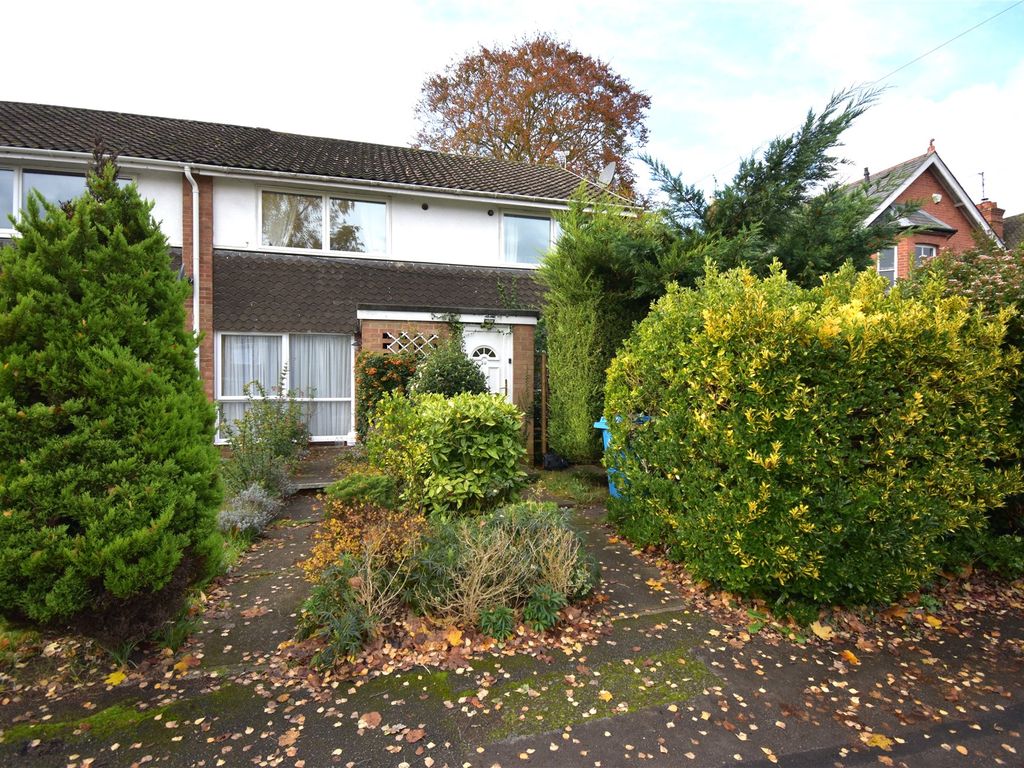 2 bed for sale in Ray Park Avenue, Maidenhead, Berkshire SL6