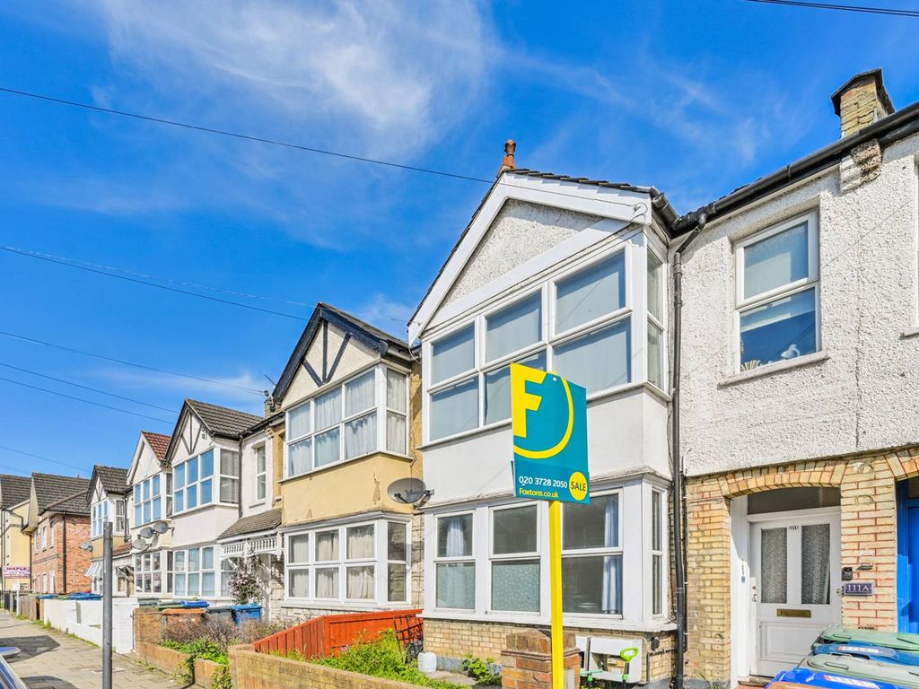 2 bed flat for sale in Rosslyn Crescent, Harrow HA1 Zoopla