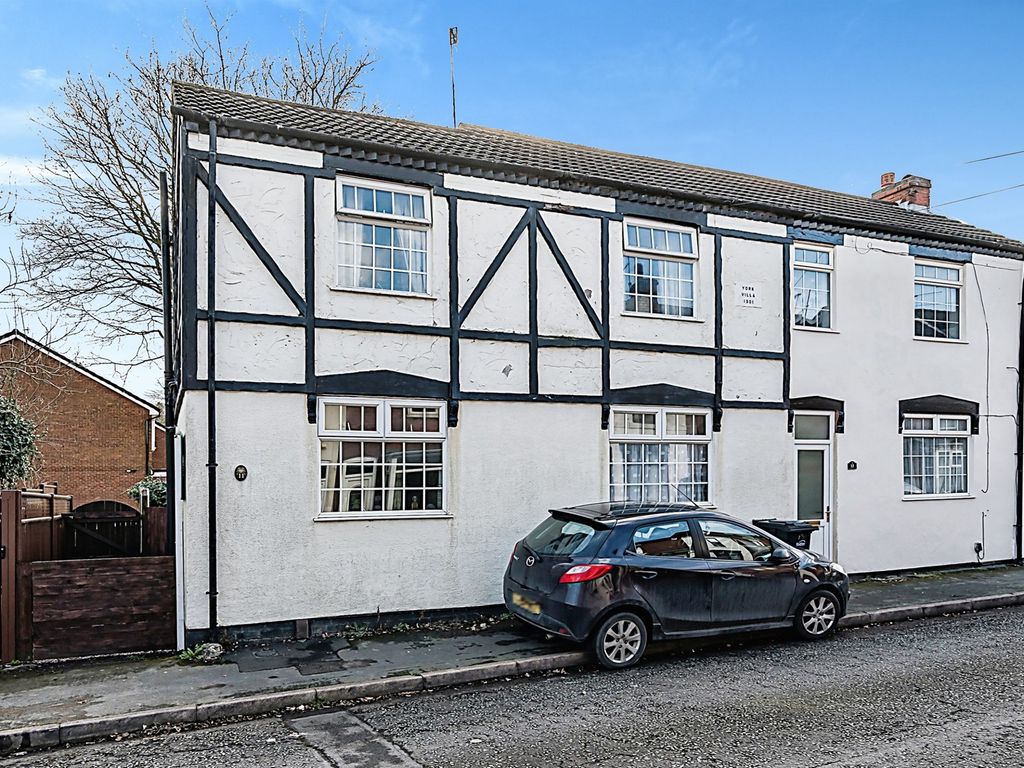 2 bed semidetached house for sale in Victoria Street, Brierley Hill