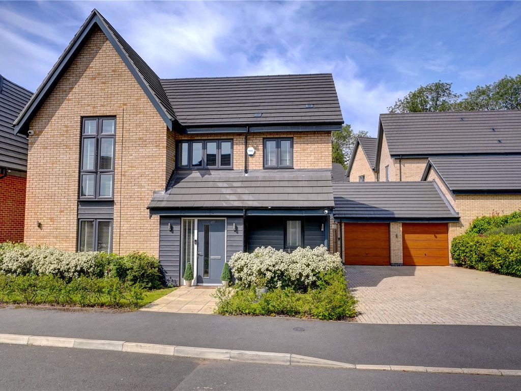 4 bed detached house for sale in New House Farm Drive, Bournville