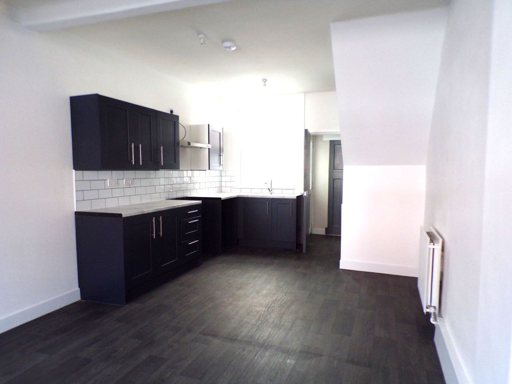 2 bed terraced house to rent in Vernon Avenue, Old Basford, Nottingham