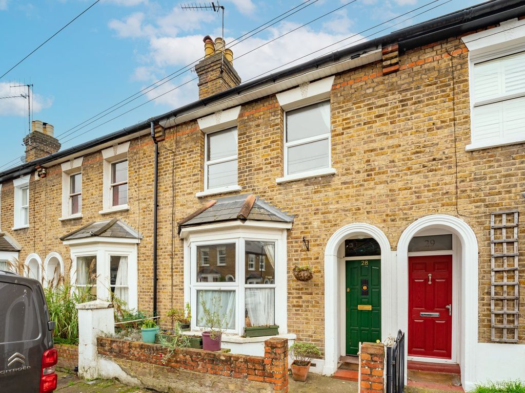 Clairville Gardens, London W7  