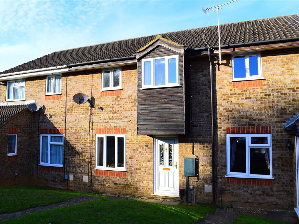 Frensham Close Roselands Northampton NN4  