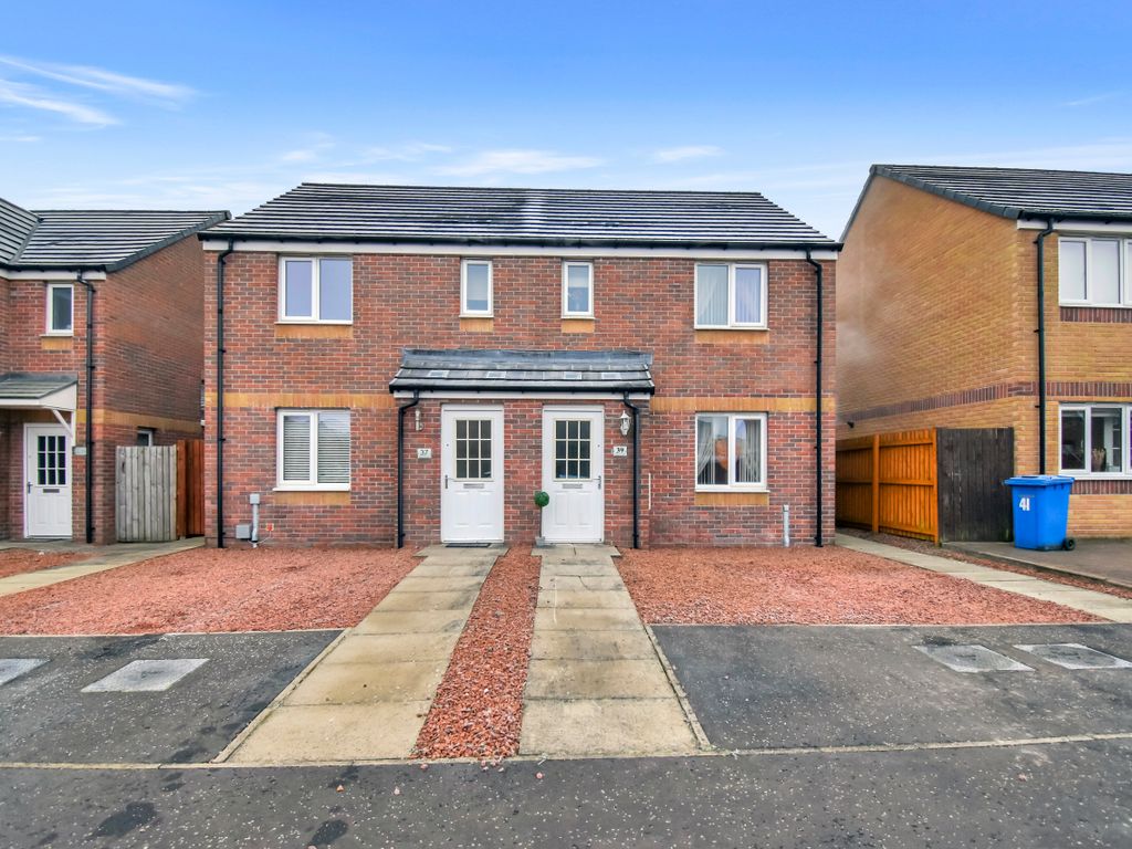 3 bed semidetached house for sale in Hillhead Crescent, Paisley