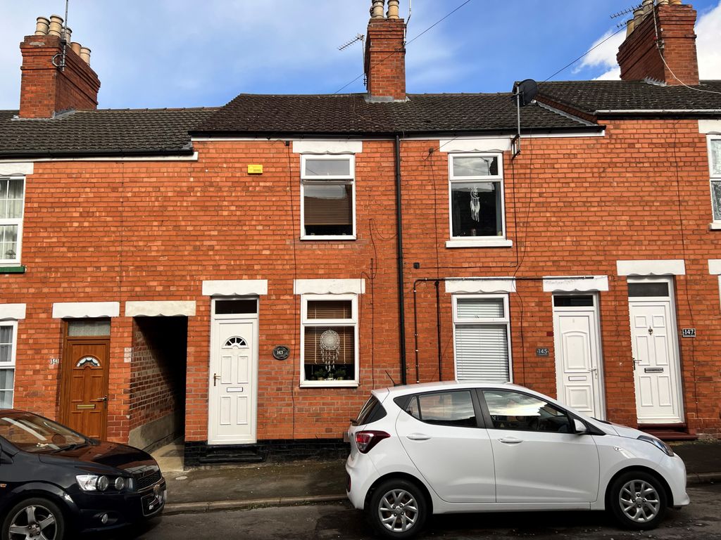 2 bed terraced house for sale in Victoria Street, Grantham NG31 Zoopla