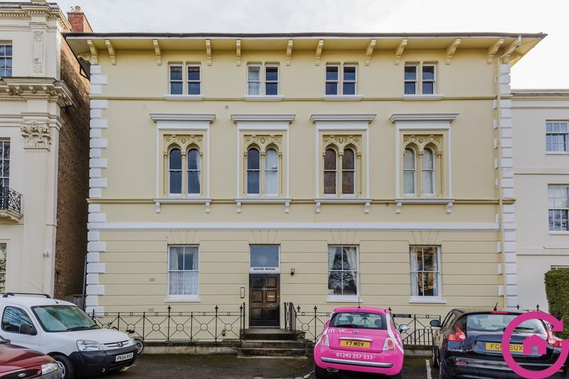2 bed flat for sale in Bath Road, Cheltenham GL53 Zoopla