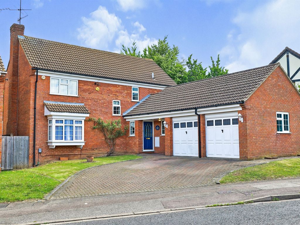 Cromer Way, Luton LU2  