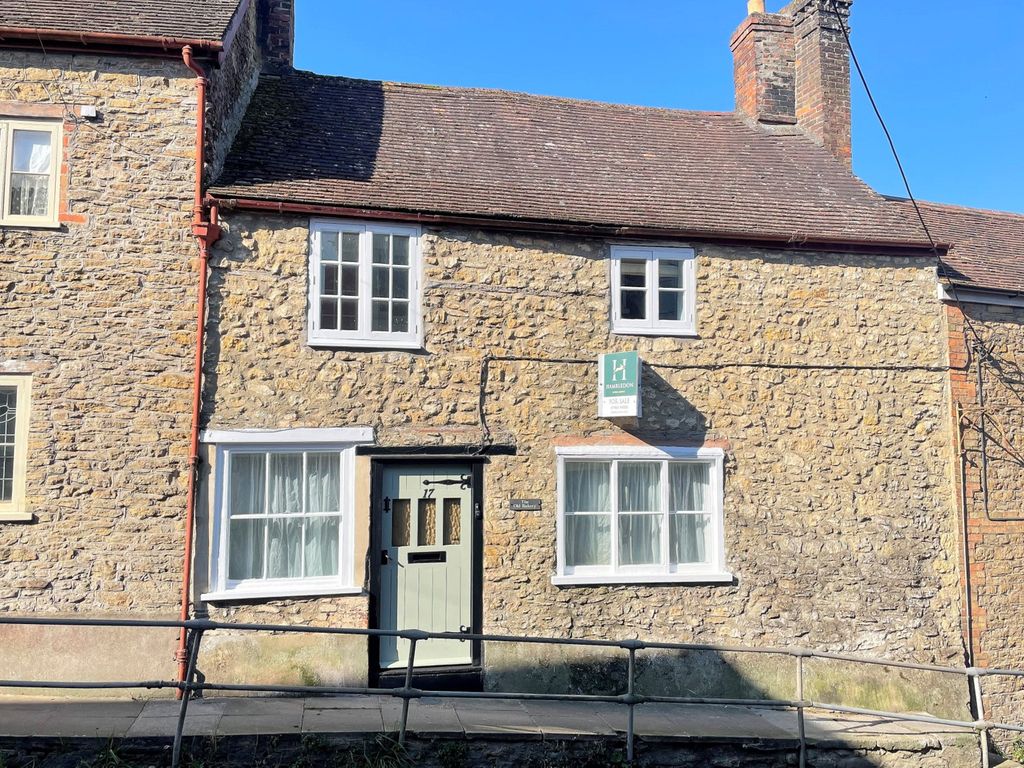 3 bed country house for sale in Wincanton, Somerset BA9, £300,000 Zoopla