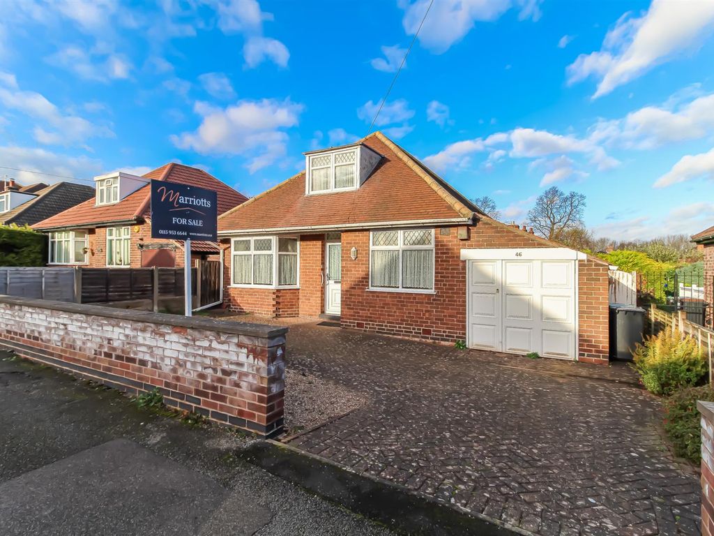 3 bed detached bungalow for sale in Highfield Road, Nuthall, Nottingham
