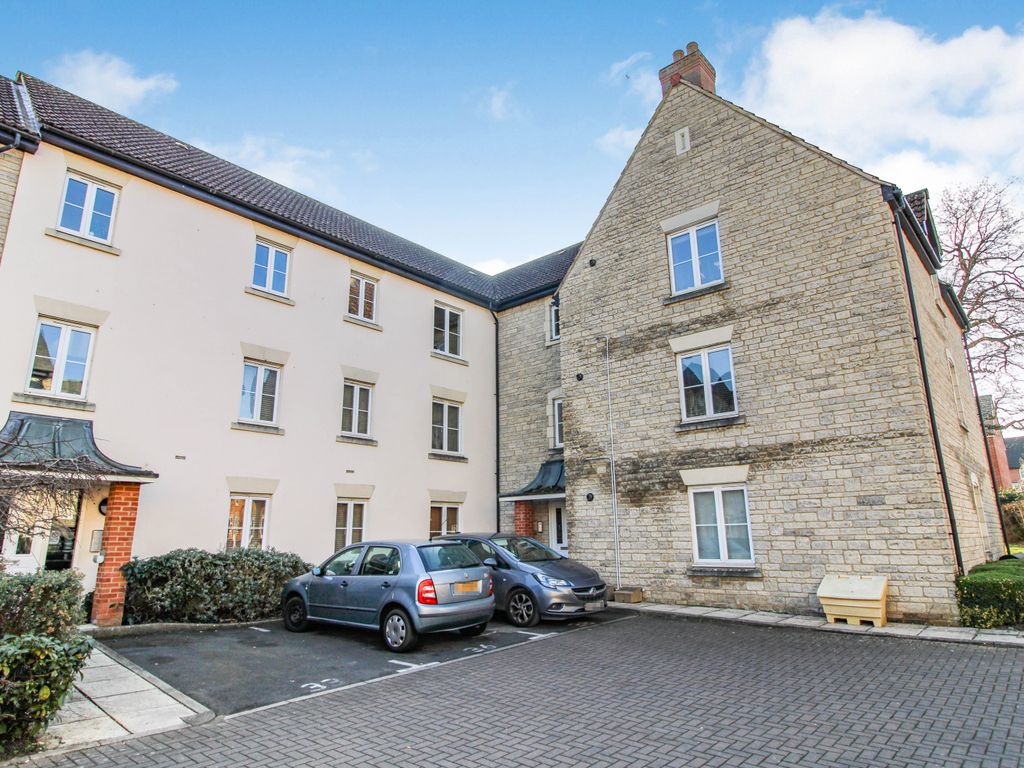 2 bed flat for sale in Ely Court, Wroughton, Swindon SN4 Zoopla