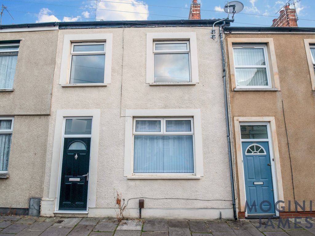 4 bed terraced house to rent in Railway Street, Splott, Cardiff CF24