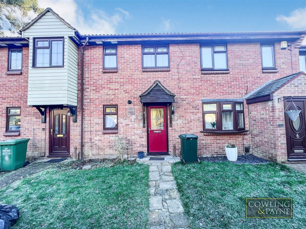 2 bed terraced house for sale in Wood Green, Pitsea, Basildon SS13 Zoopla
