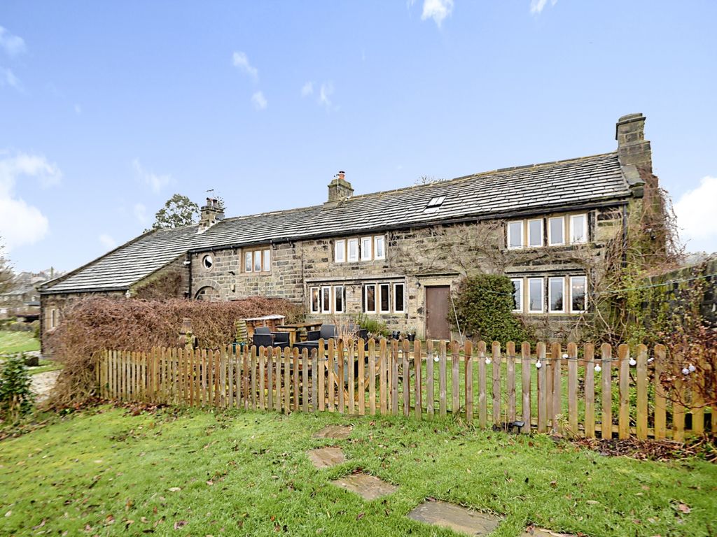 5 bed linkdetached house for sale in Cross Stone Road, Todmorden OL14 Zoopla