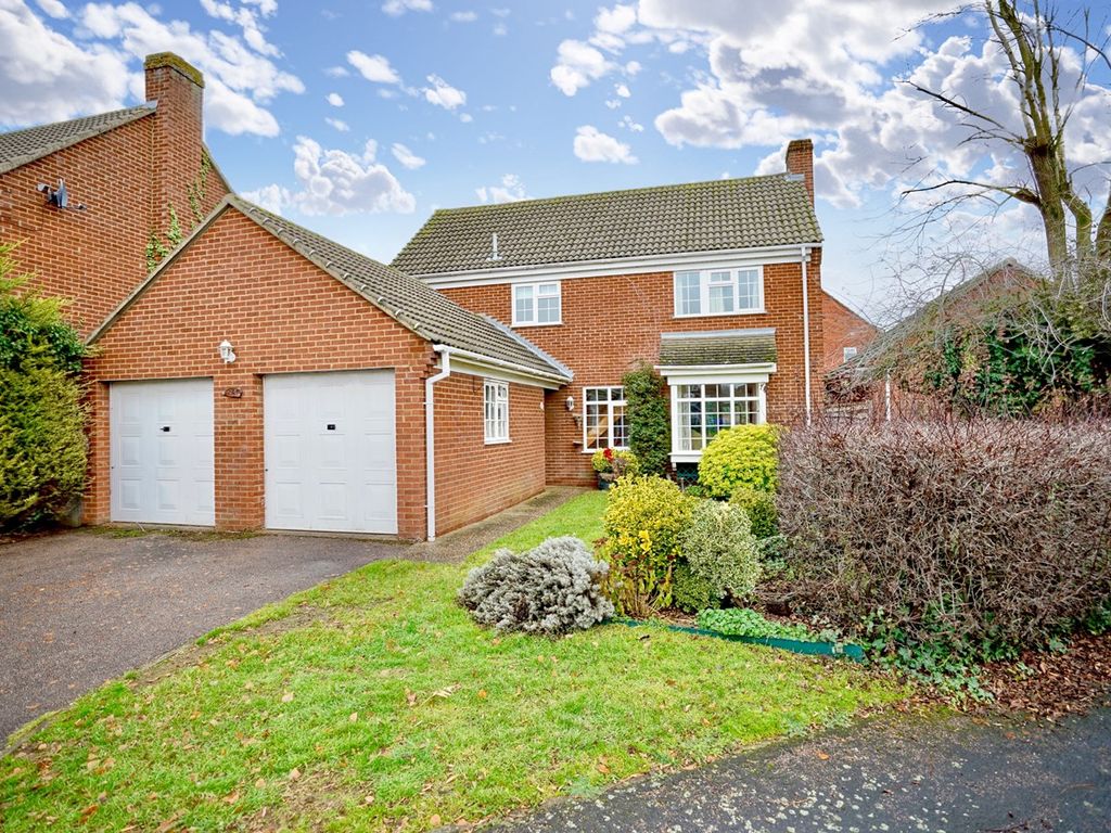 4 bed detached house for sale in Silverweed, Eaton Ford, St Neots PE19