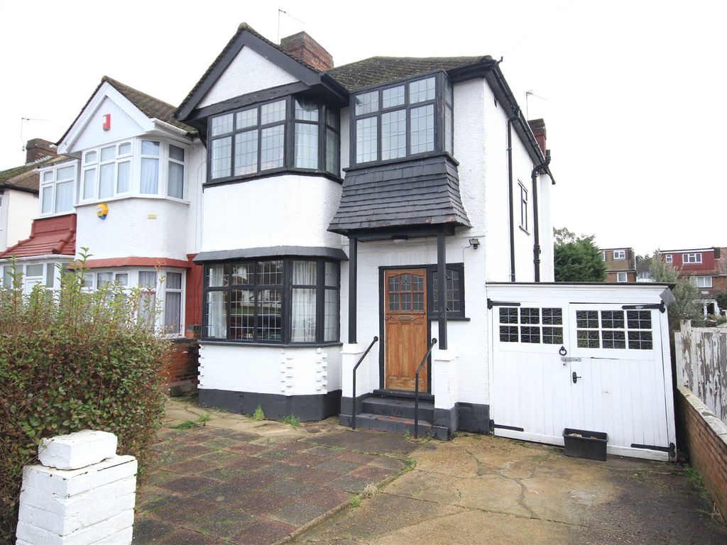 3 bed semidetached house for sale in Gardens, Mill Hill