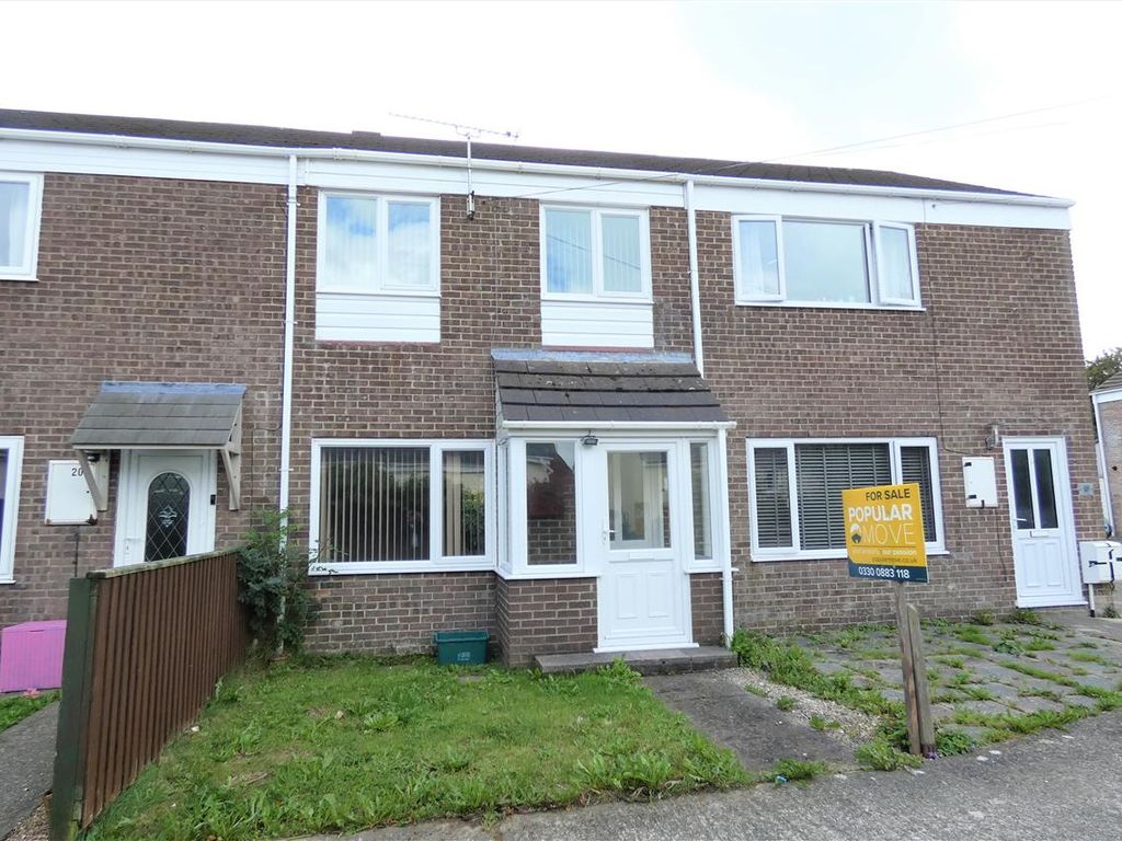 2 bed terraced house to rent in Venns Close, Merlins Bridge