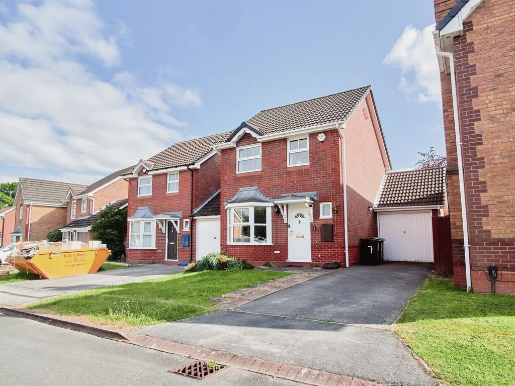 3 bed linkdetached house for sale in Alderton Close, Solihull B91 Zoopla