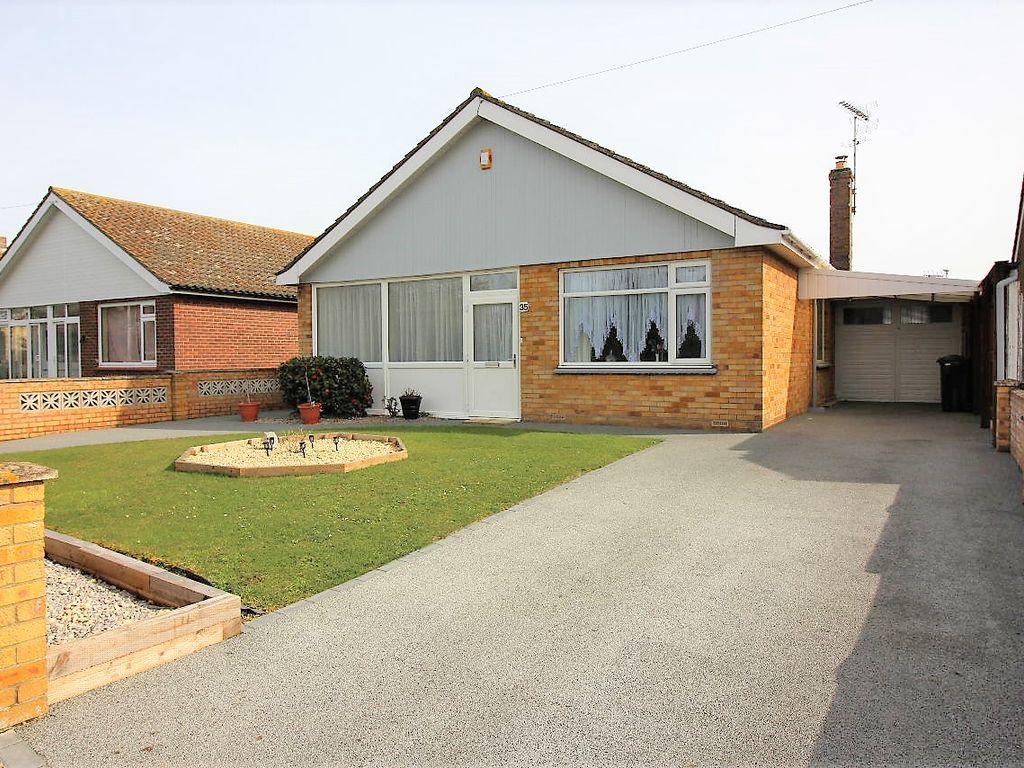 3 bed detached bungalow for sale in Rush Green Road, Clacton On Sea