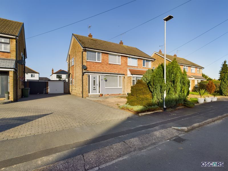 3 bed semidetached house for sale in Astral Close, Hessle HU13 Zoopla