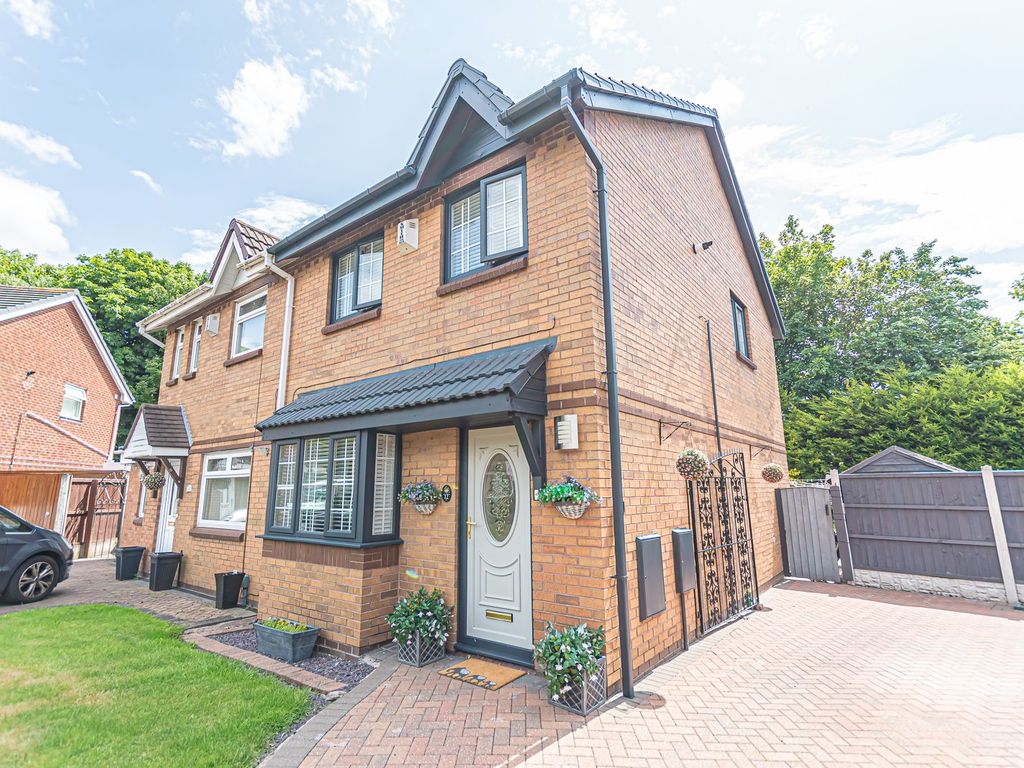 3 bed semidetached house for sale in Bowden Close, West Derby