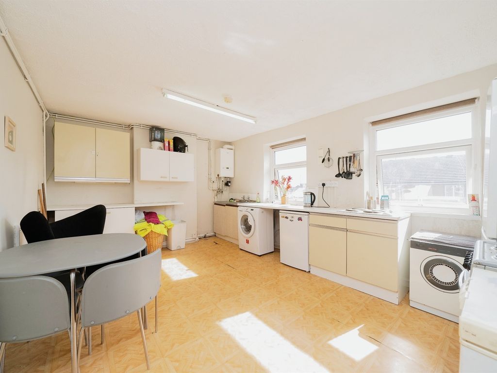 5 bed property for sale in Borough Road, Wallasey CH44, £70,000 Zoopla