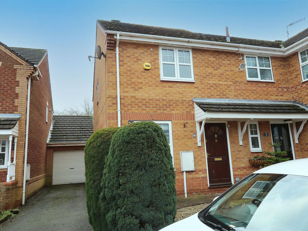 2 bed semidetached house to rent in Bar Croft, Loundsley Green, Chesterfield, Derbyshire S40, £
