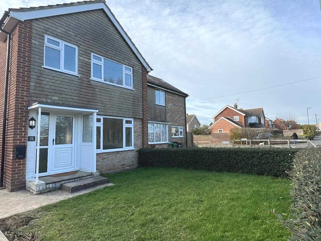 3 bed semidetached house to rent in Queens Field West, Bognor Regis PO21 Zoopla