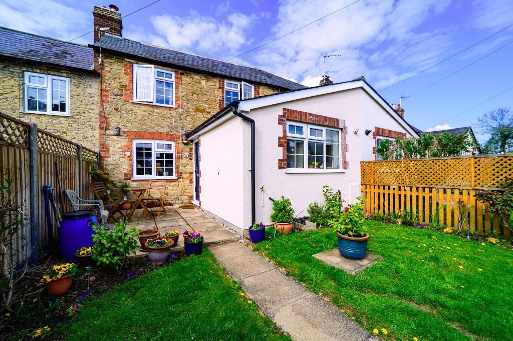 2 bed terraced house for sale in Brook Lane, Harrold MK43 Zoopla