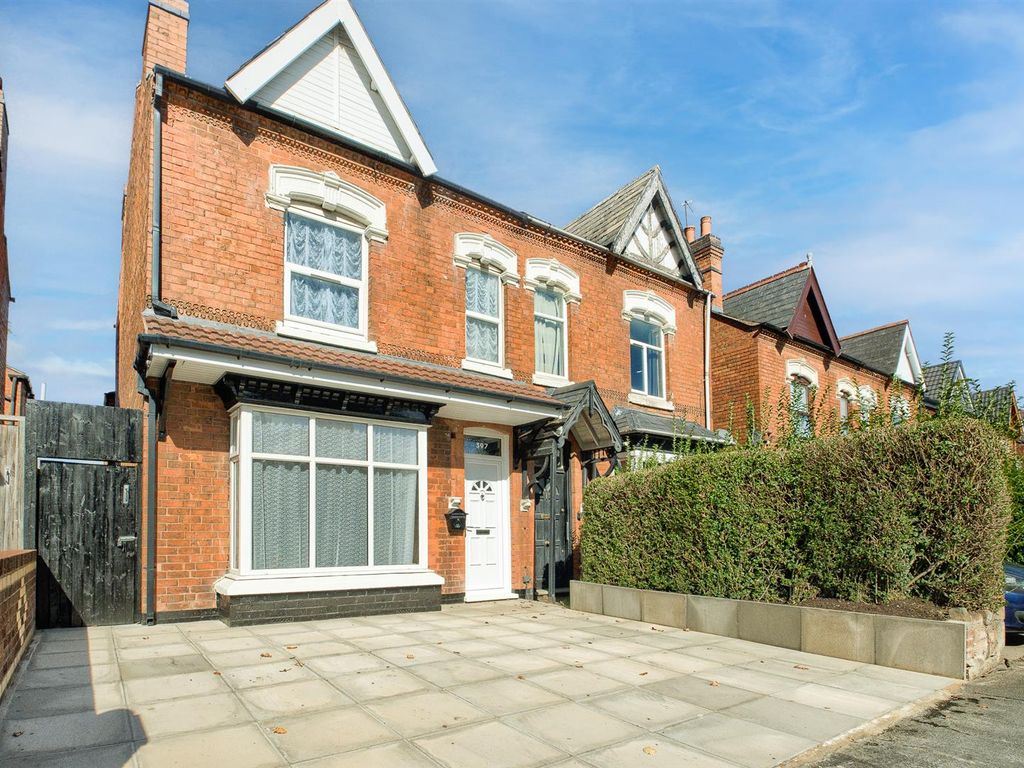 4 bed semidetached house for sale in 397, City Road, Birmingham B17