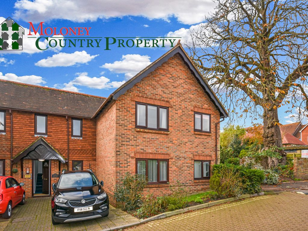 1 bed flat for sale in St. Marys Gardens, Battle Hill, Battle TN33 Zoopla