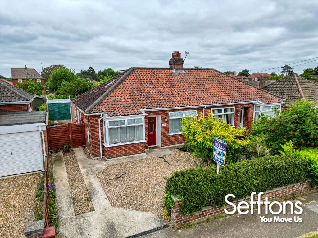 3 bed bungalow for sale in Gordon Avenue, Thorpe St Andrew, Norwich NR7