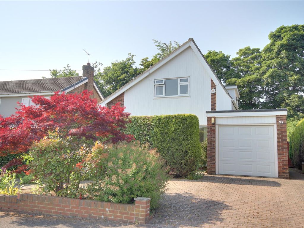 4 bed detached house for sale in Parklands Drive, North Ferriby HU14, £300,000 Zoopla