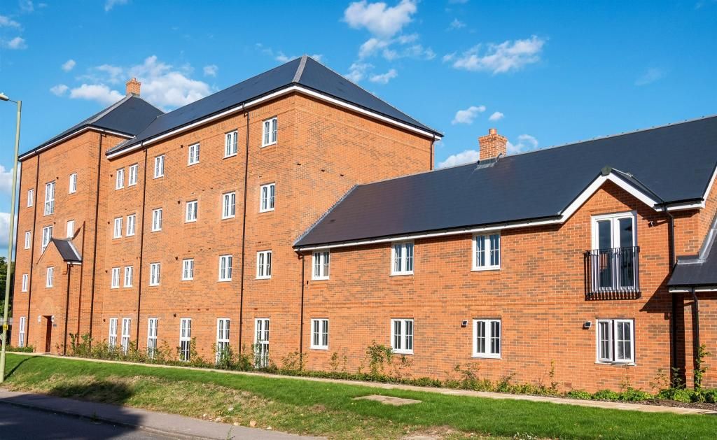 New home, 1 bed flat for sale in Pennefather's Road, Wellesley, Aldershot GU11 Zoopla