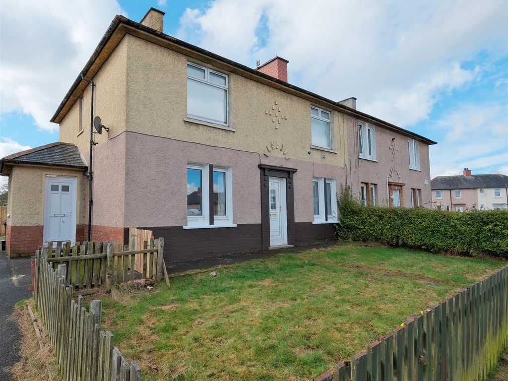 2 bed flat for sale in Small Crescent, Blantyre, Glasgow G72, £70,000