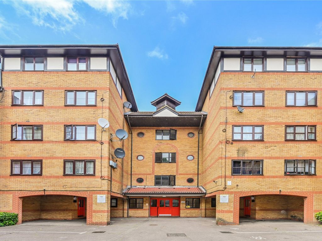 2 bed flat for sale in Somerset Gardens, Creighton Road N17 Zoopla
